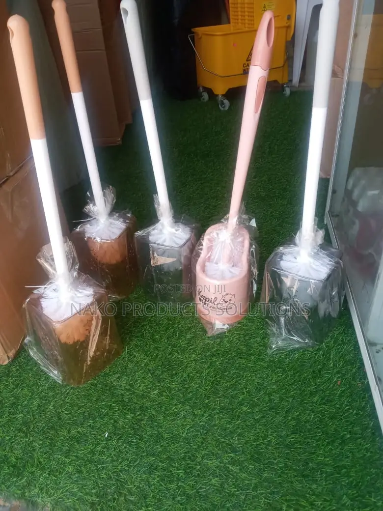 Toilet Brush Glass