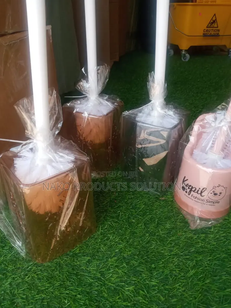 Toilet Brush Glass