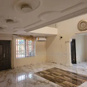 6bdrm House in New Legon for sale