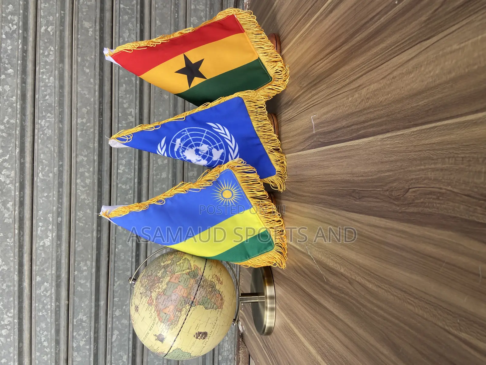 Original Office Table Top Flag Stand at Cool Price
