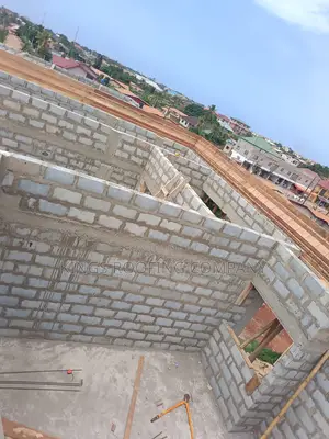 Concrete Parapet