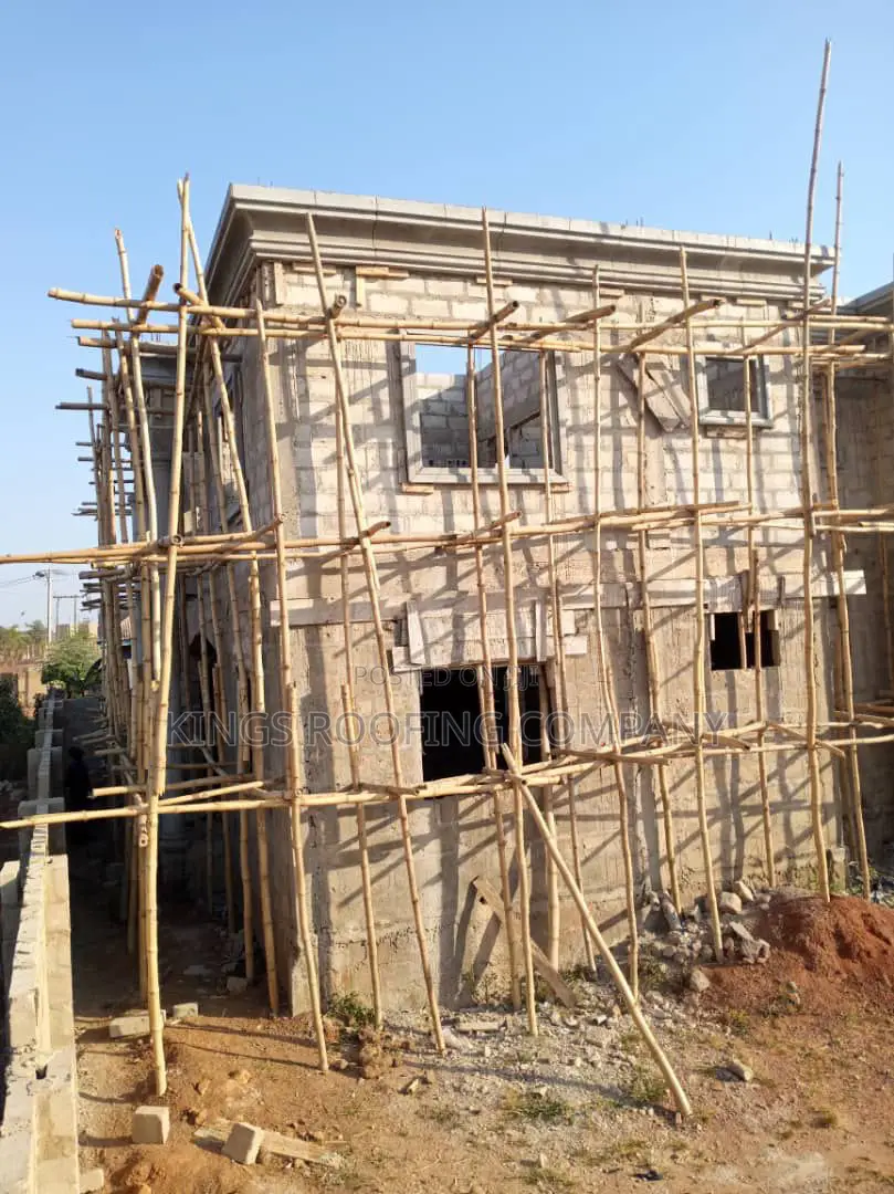 Concrete Parapet