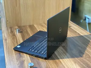 Laptop Dell Latitude 7390 8GB Intel Core I5 SSD 256GB