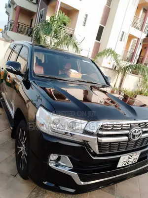 V8 for Rent