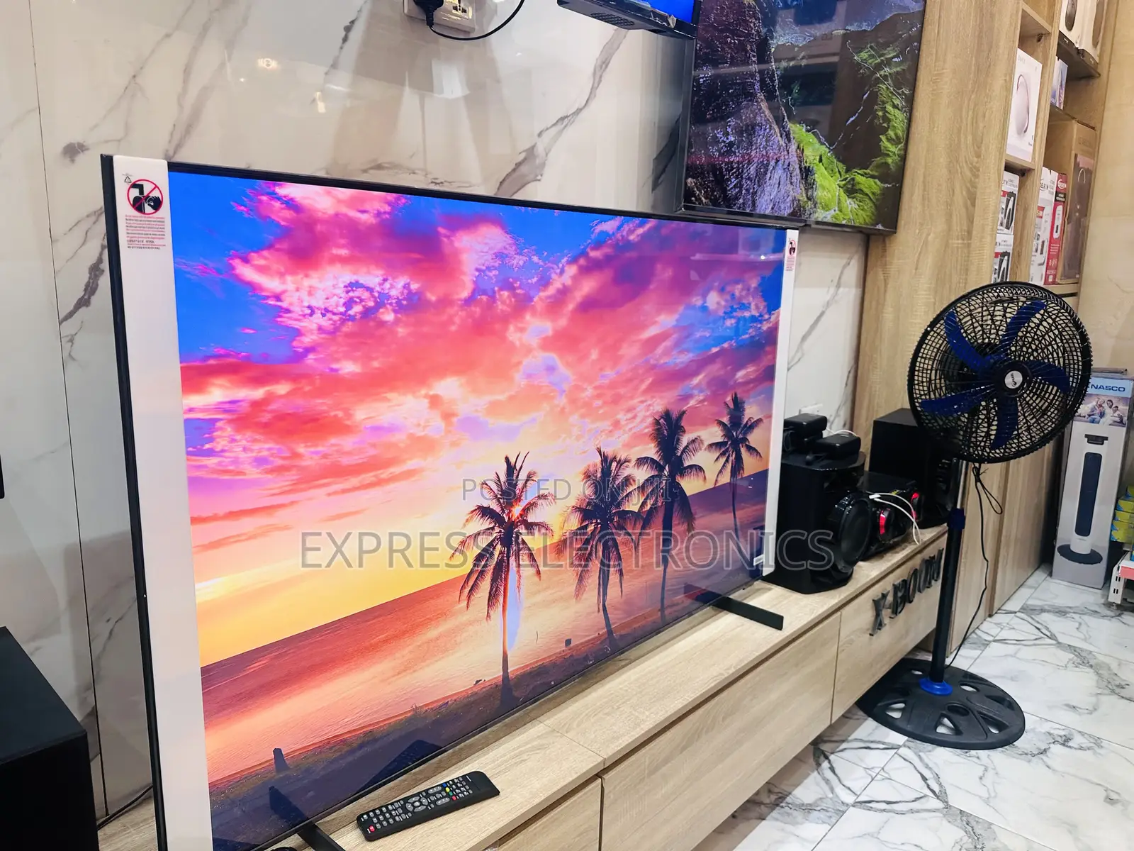High Quality Sleek Samsung 85q70 QLED