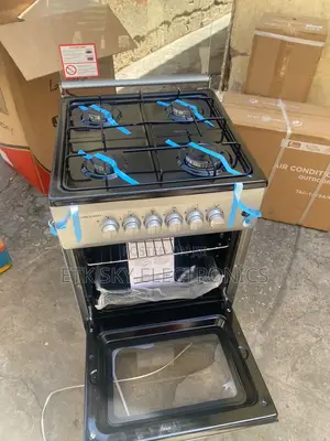 Very Active Volcano 4burner Gas Cooker With Oven Grill