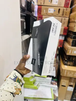 Neatly Sealed Bose Sound Flex  Bluetooth