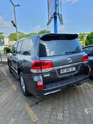 Car Rental Service - Landcruisers for Rent- Chauffeur Only