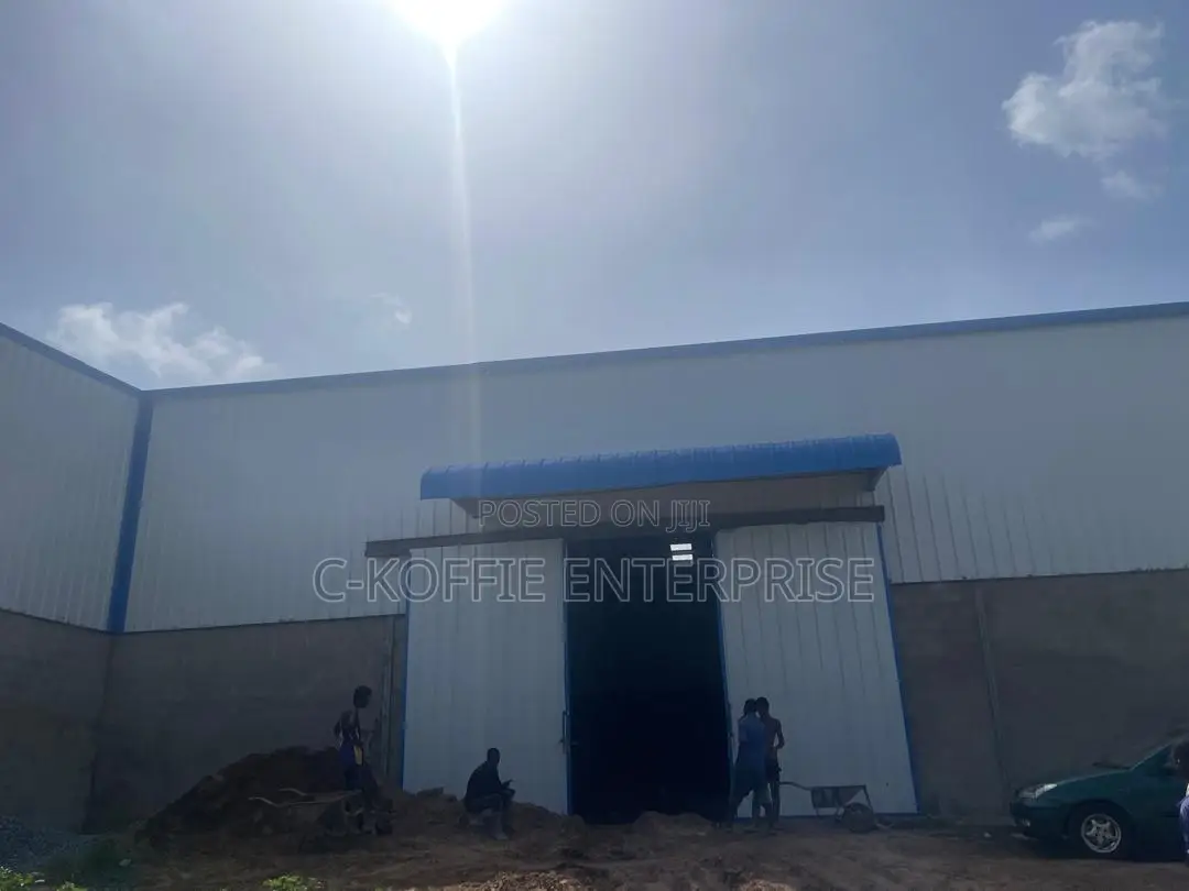 2700 SQM Warehouse at Tema for Rent