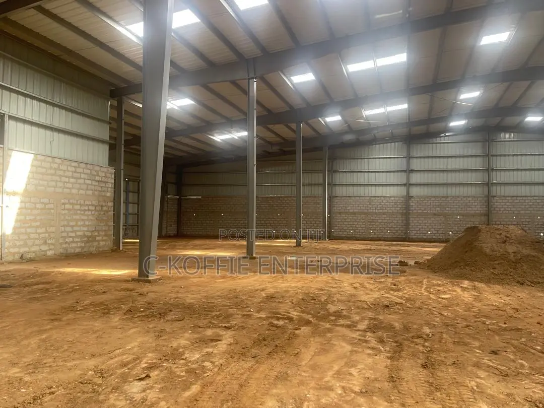 2700 SQM Warehouse at Tema for Rent