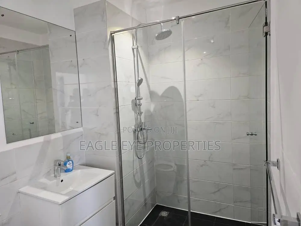 Furnished 2bdrm Apartment in Embassy Gardens, Cantonments for sale