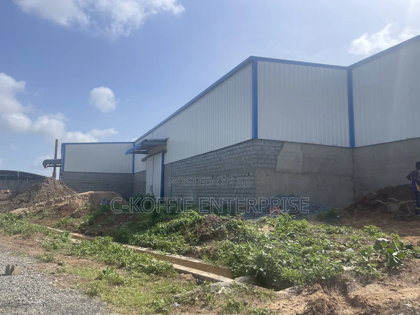 2750 SQM Warehouse for Rent at Tema