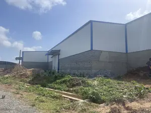 2750 SQM Warehouse for Rent at Tema