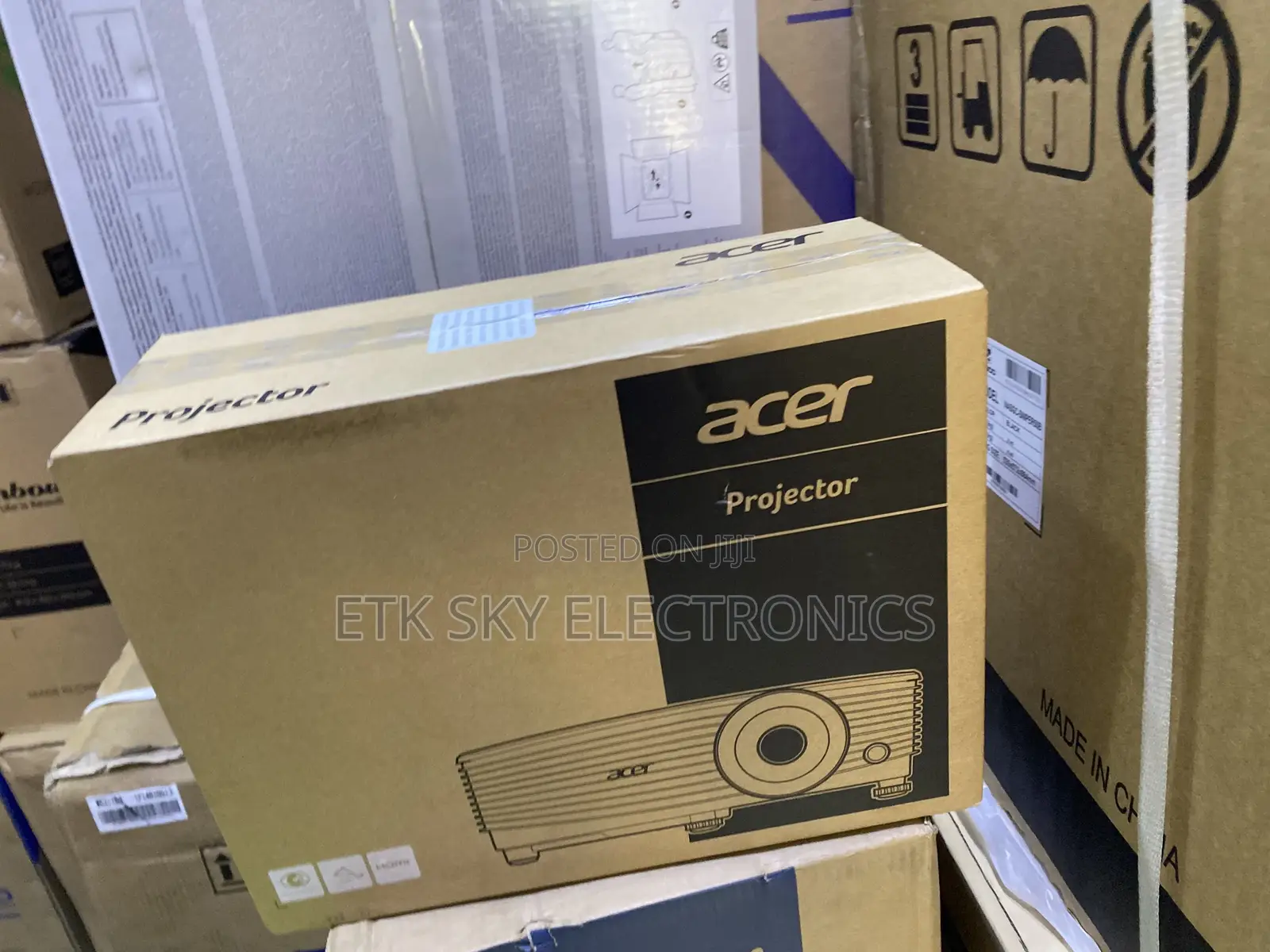 Shop Latest 400lumens Acer ASV1904 DLP Projector