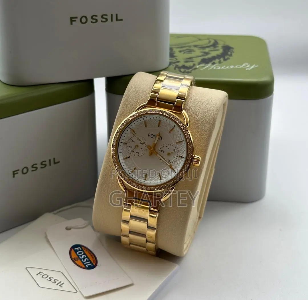 Analog Fossil Watches for Women