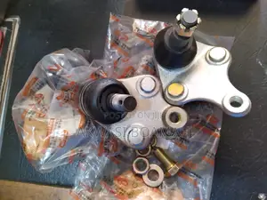 Toyota Corolla 2009, Vibe, Lower Ball Joint