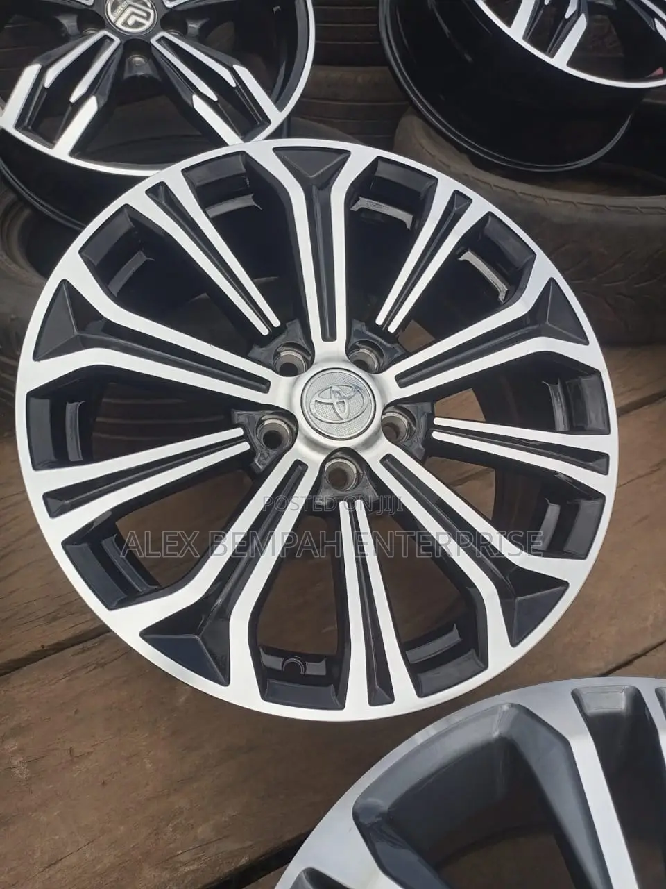 Toyota Camry Original Alloy Rim