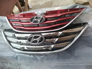 Hyundai Sonata 2012 Front Grill or Shells