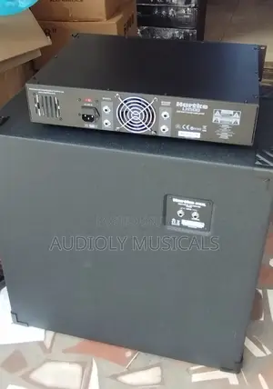 Hartke 410XL V2 4 X 10-Inch 400-Watt Bass Cabinet