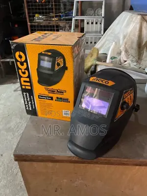 Auto Darkening Welding Helmet - Ahm008