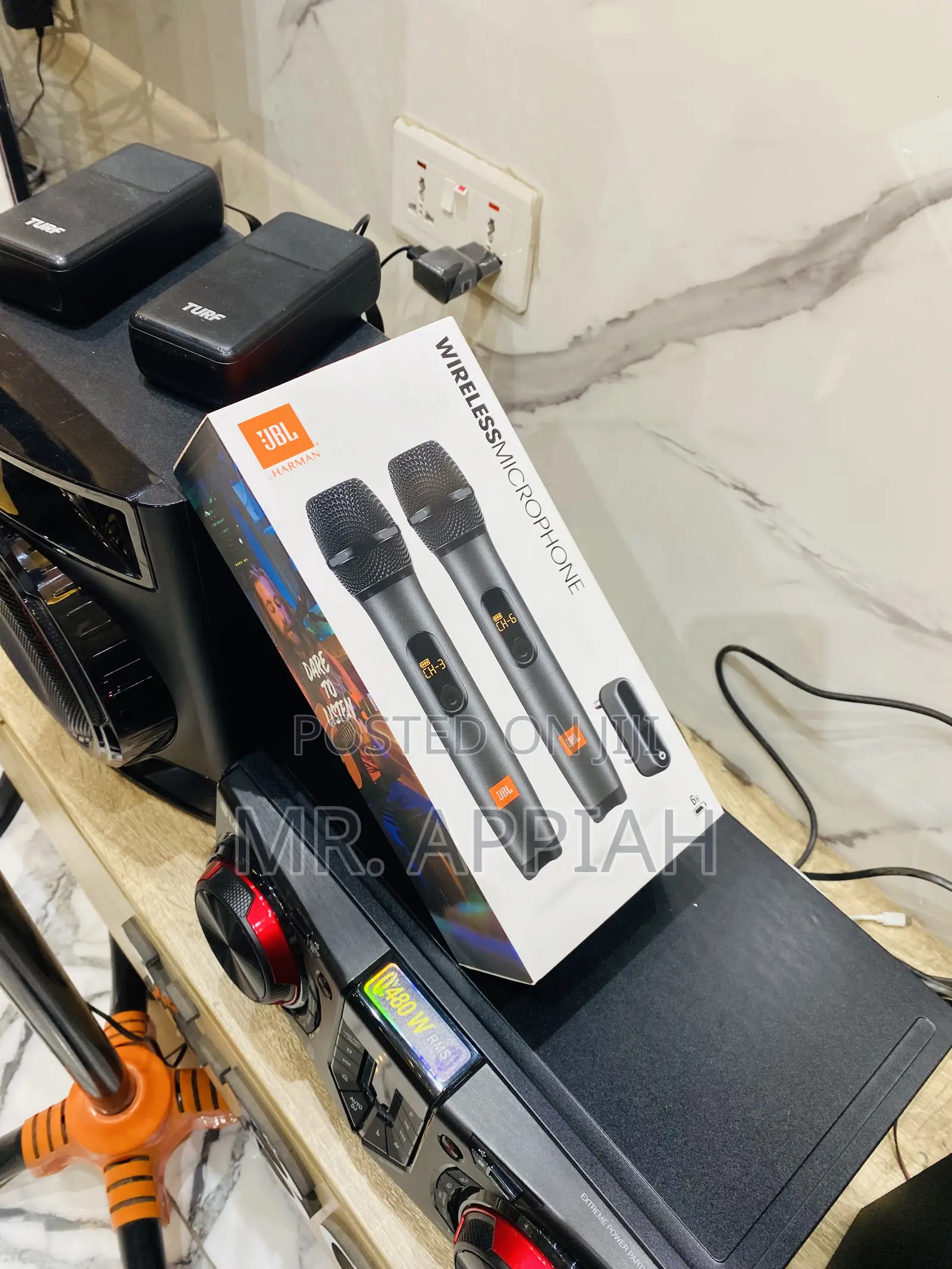 JBL Wireless Micrphone System(Black)