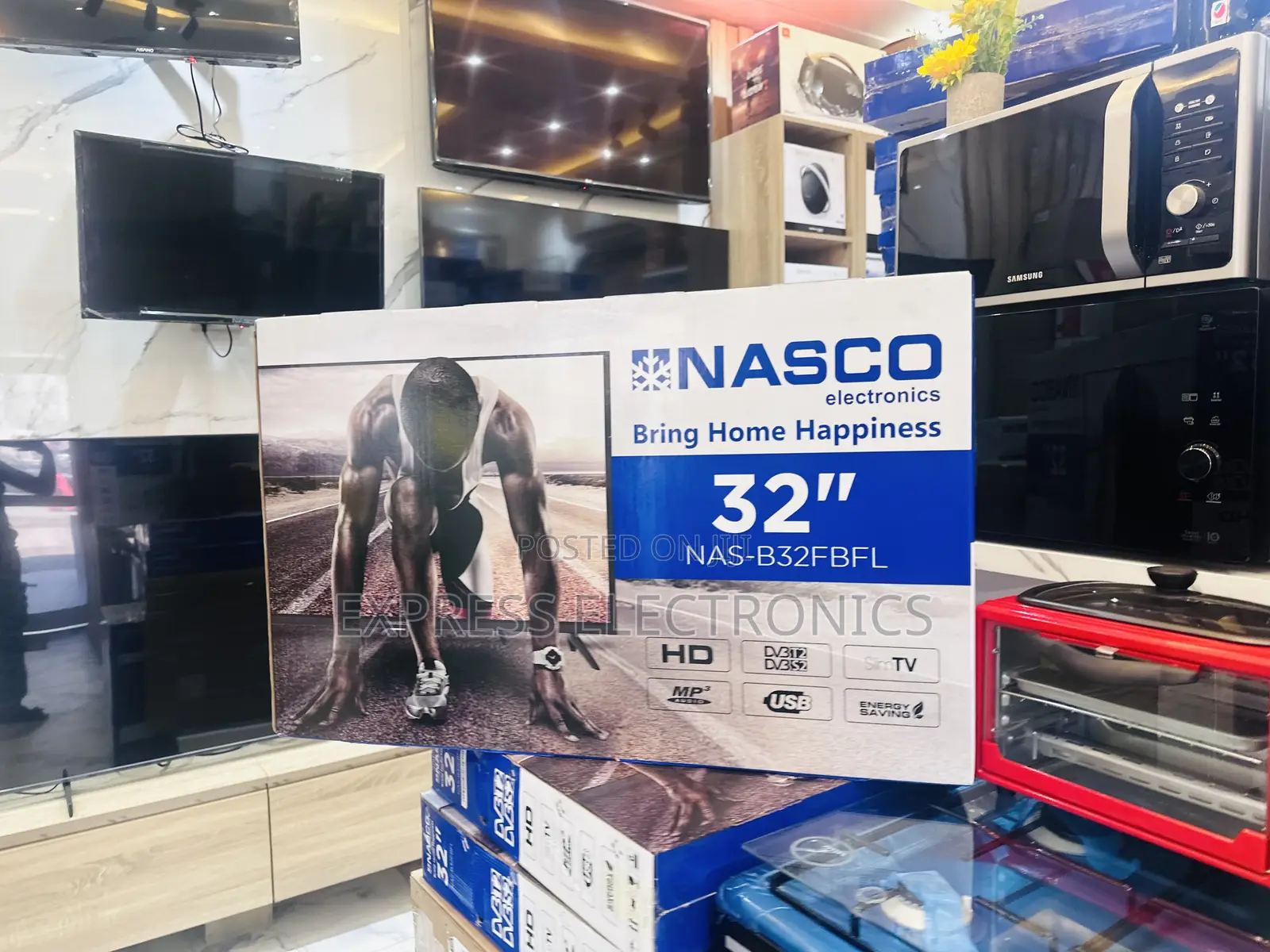 Dynamic Slim FHD Satellite 32” Nasco.