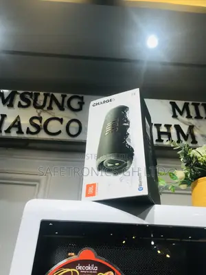 Green JBL Bluetooth Wireless Electric Charge 5 Speaker