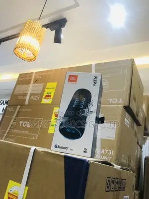 JBL Wireless Bluetooth Black Flip 6 Electric Speaker