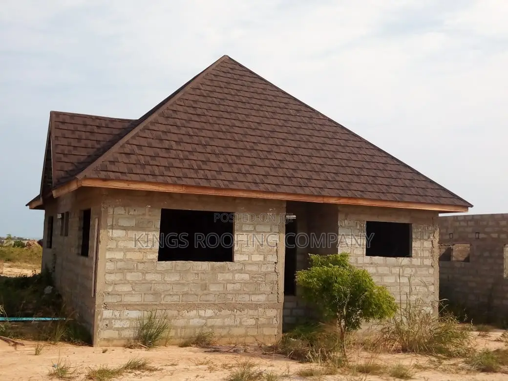 Roofing Sheet Made With Alu-zinc Coated With Stone.