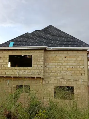 Roofing Sheet Made With Alu-zinc Coated With Stone.
