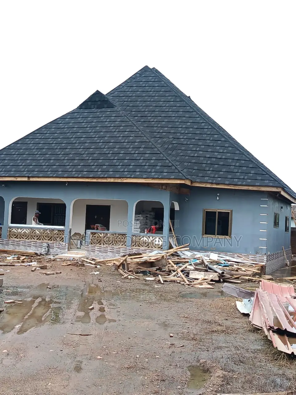 Roofing Sheet Made With Alu-zinc Coated With Stone.
