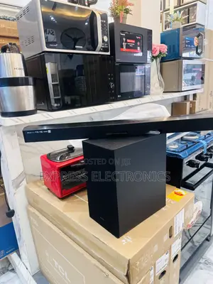 B650 Soundbar With Woofer Black.