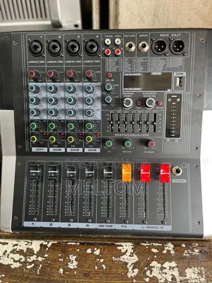 Yamaha Kv40 4channels Powered Amplified Mixer