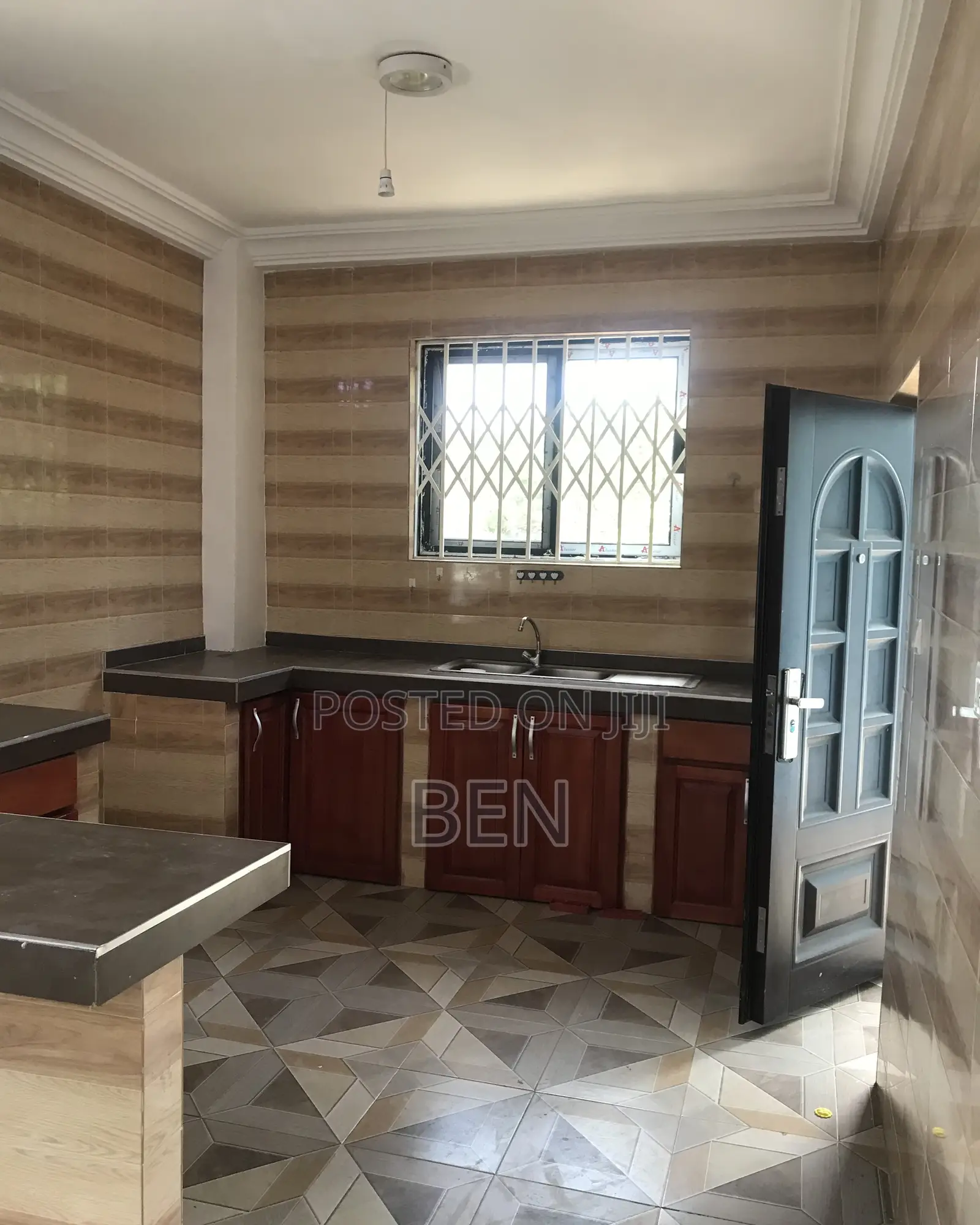 2bdrm Apartment in Abelenkpe, Abelemkpe for rent