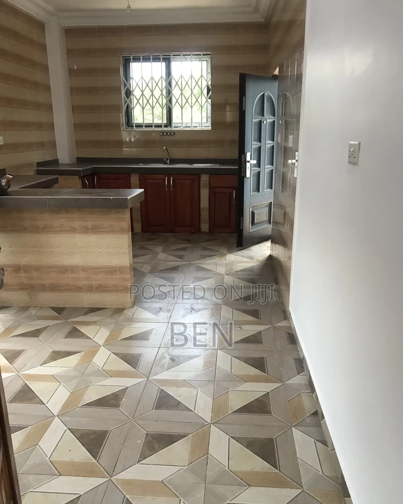 2bdrm Apartment in Abelenkpe, Abelemkpe for rent