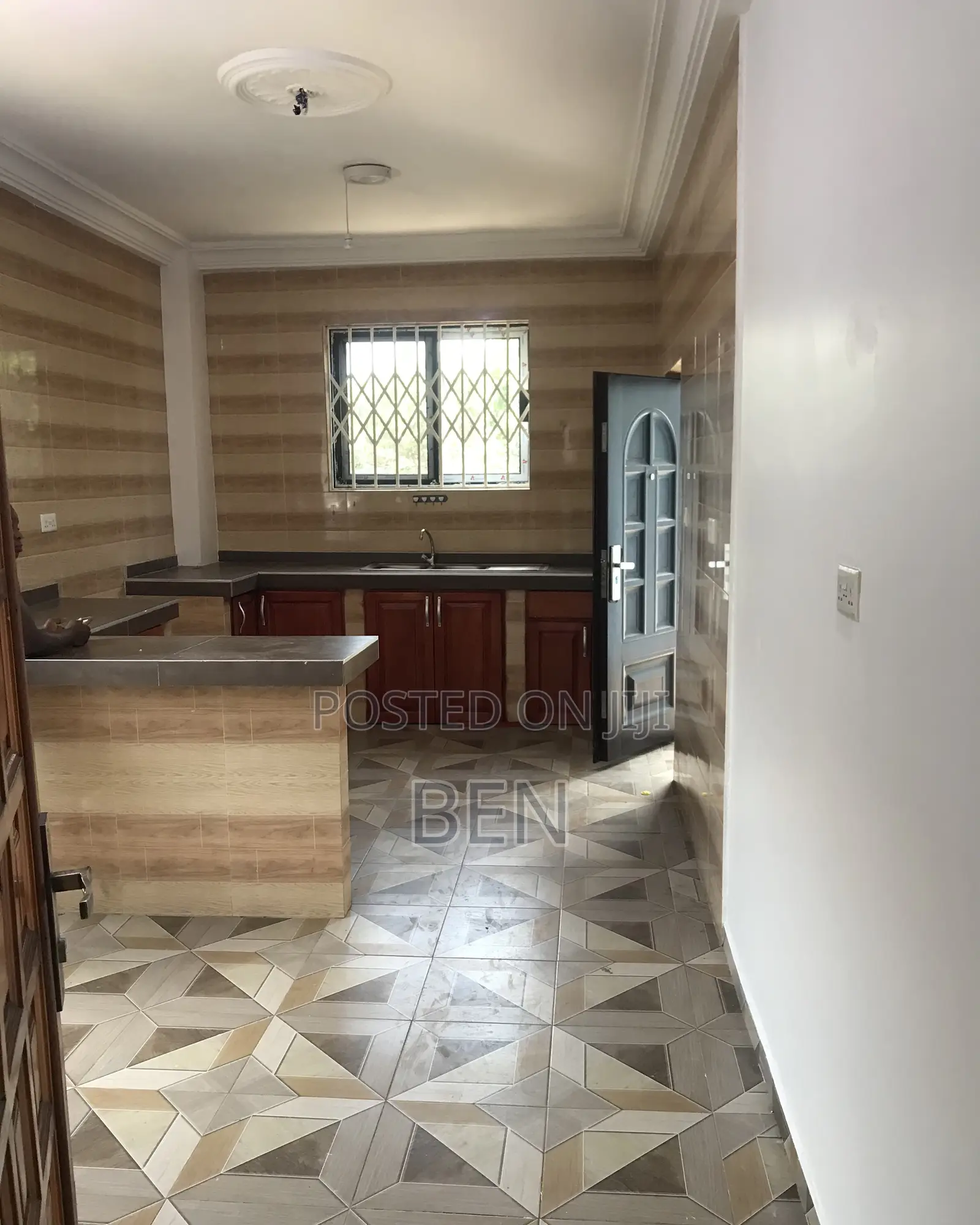 2bdrm Apartment in Abelenkpe, Abelemkpe for rent