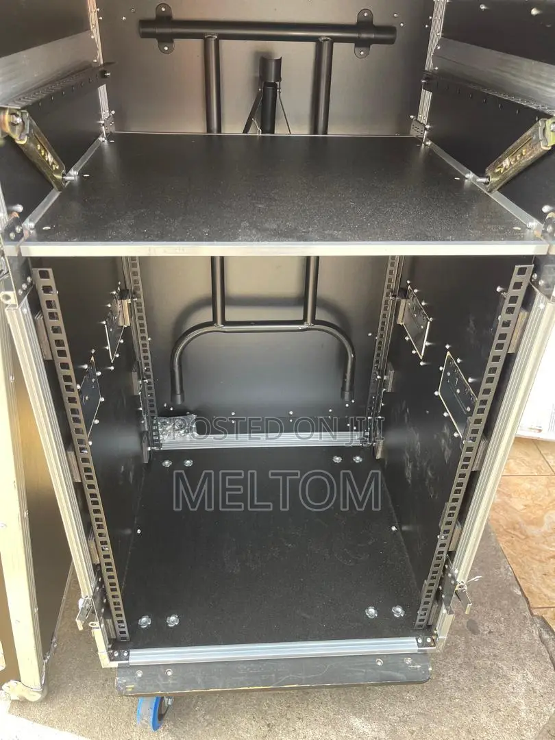 Dj Rack/Flight Case 16u