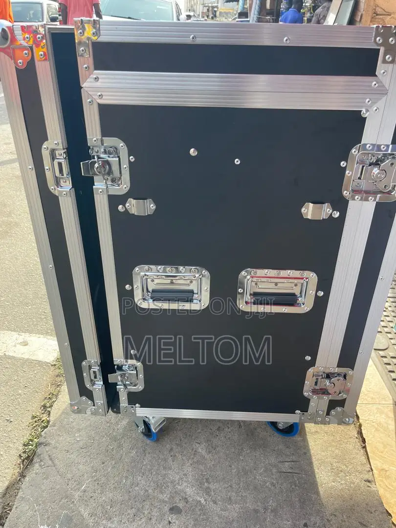 Dj Rack/Flight Case 16u