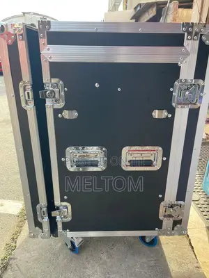 Dj Rack/Flight Case 16u