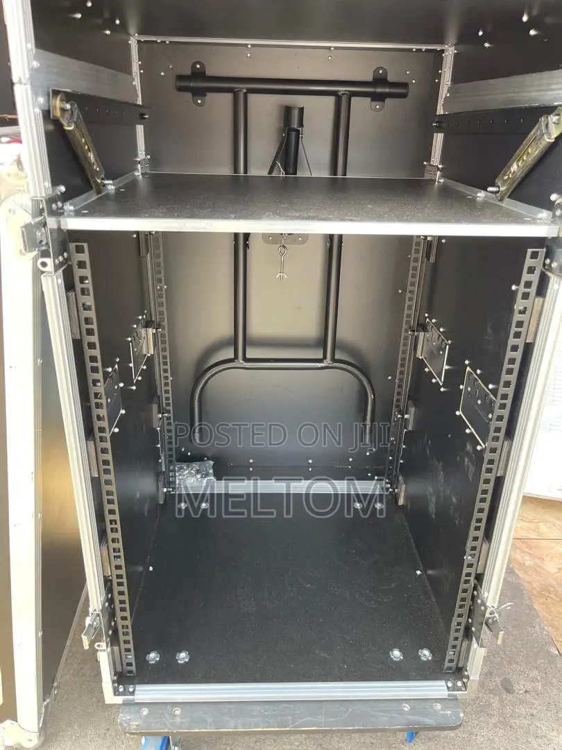 Dj Rack/Flight Case 16u
