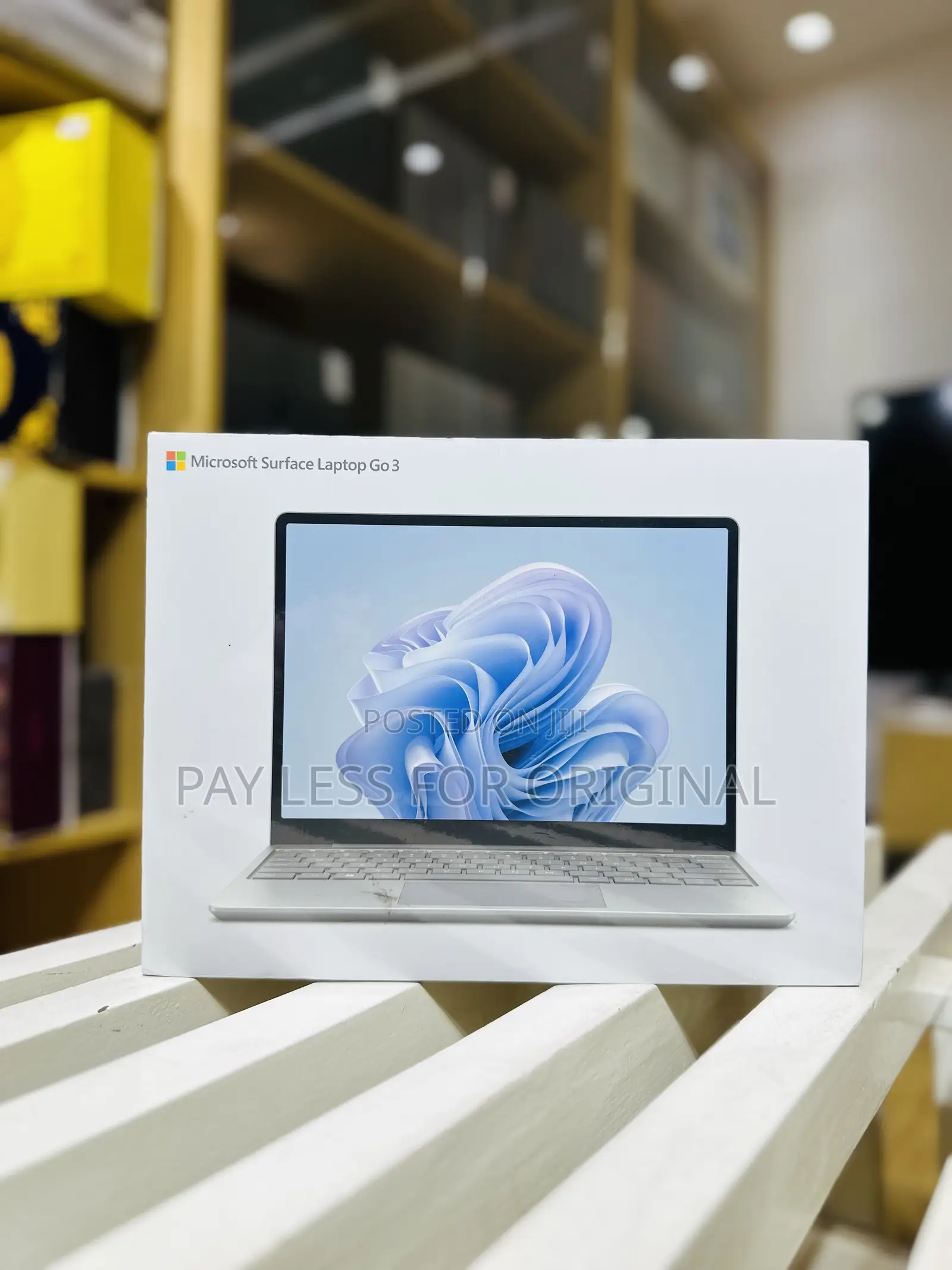 New Laptop Microsoft Surface Go 3 8GB Intel Core I5 SSD 256GB