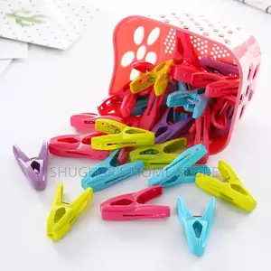 30pcs Plastic Clothes Pegs in a Basket
