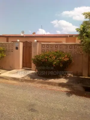 3bdrm House in Regimanuel Gray, Accra Metropolitan for sale