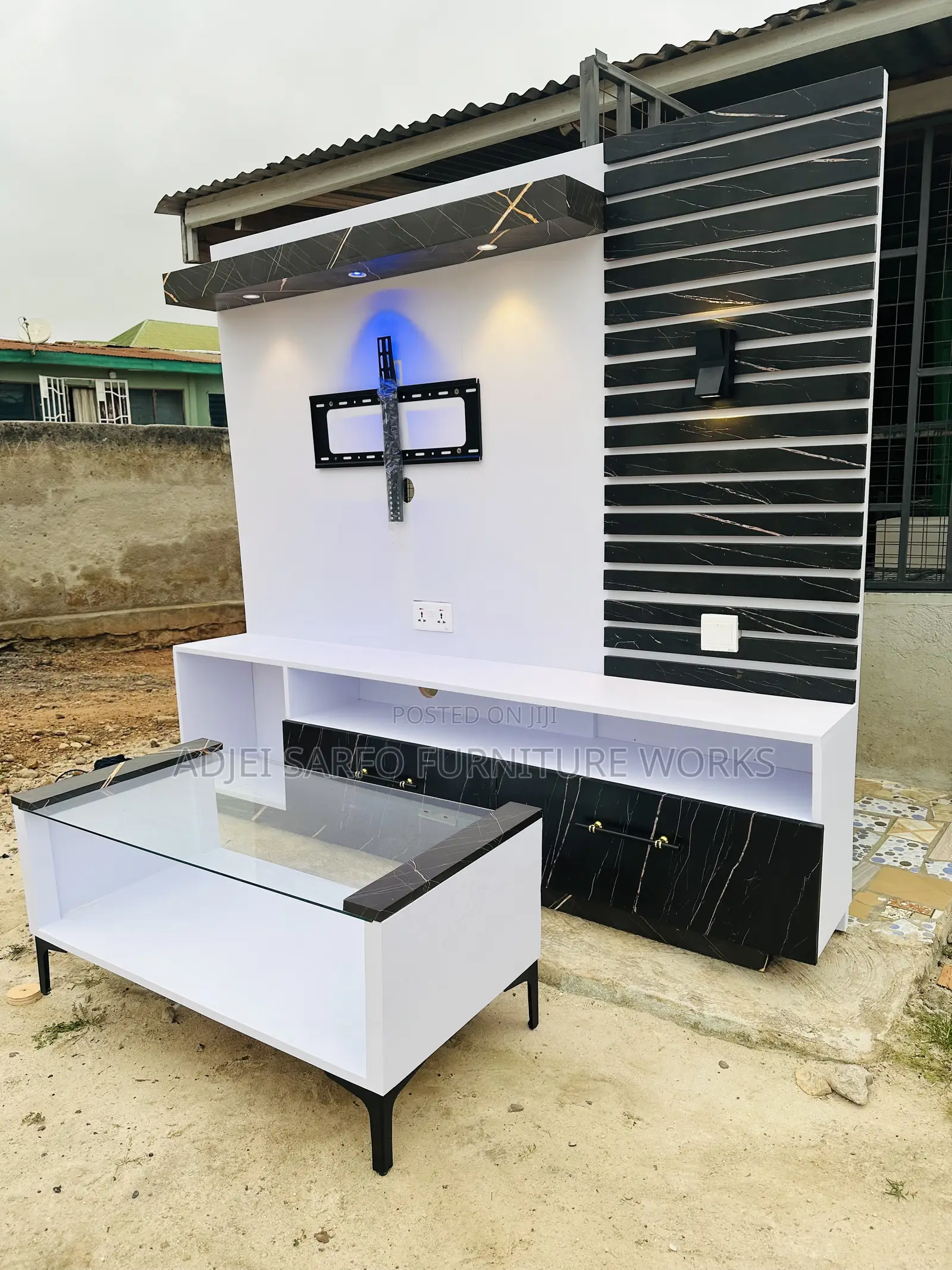Original Led Tv Stand With Quality Centre Table