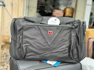 Omaya Duffel Traveling Bag Medium Size at Plbagsgh