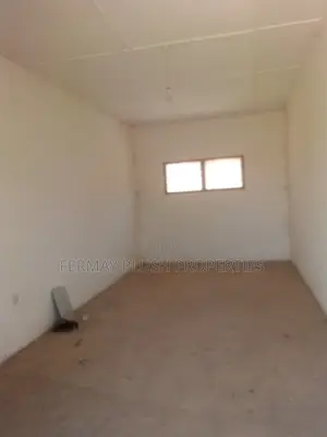 3bdrm House in Regimanuel Gray, Accra Metropolitan for sale