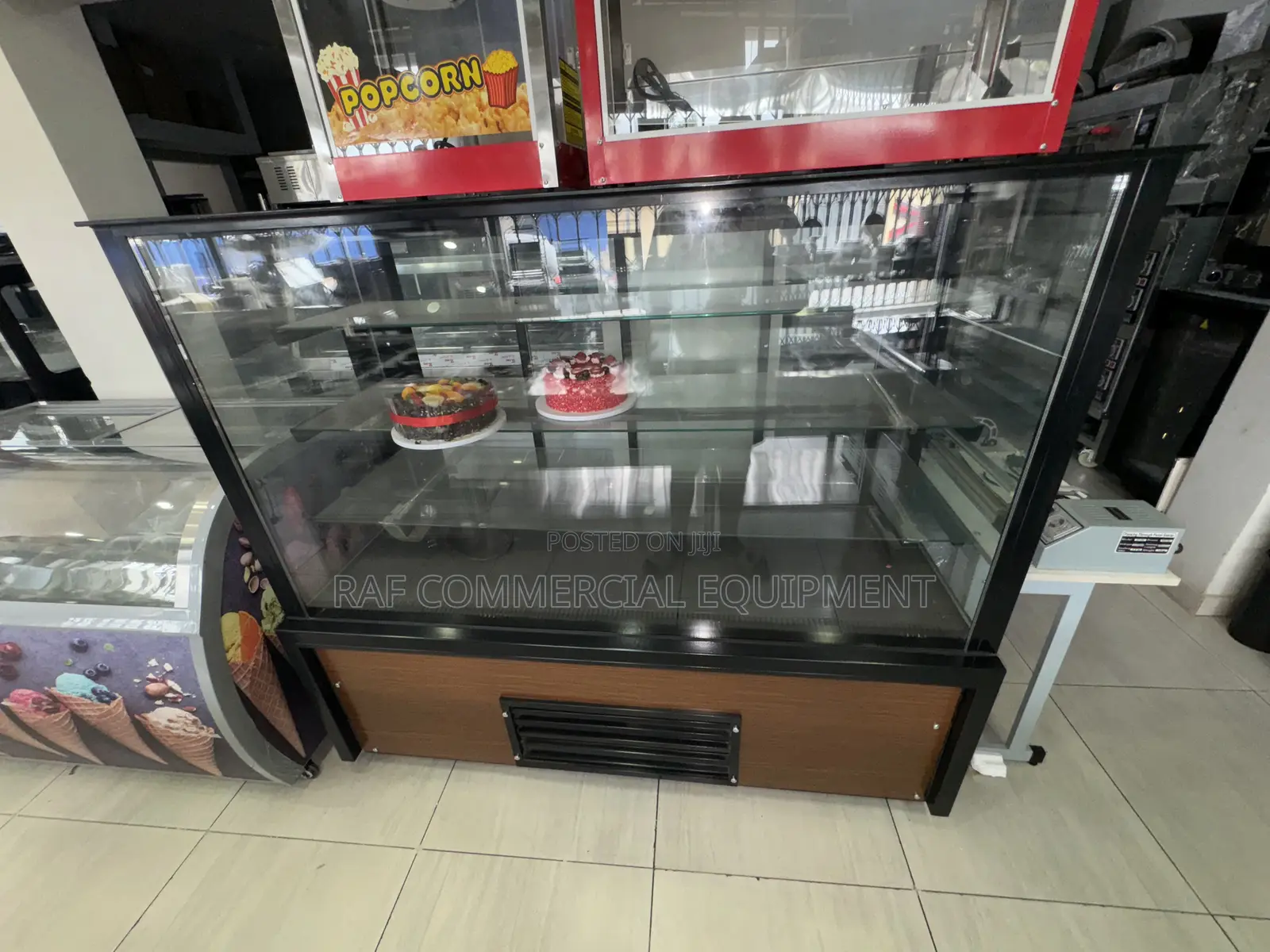 Cake Chiller Display Turkish 160cm