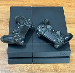 Playstation 4 Standard With 2 Controllers New Games