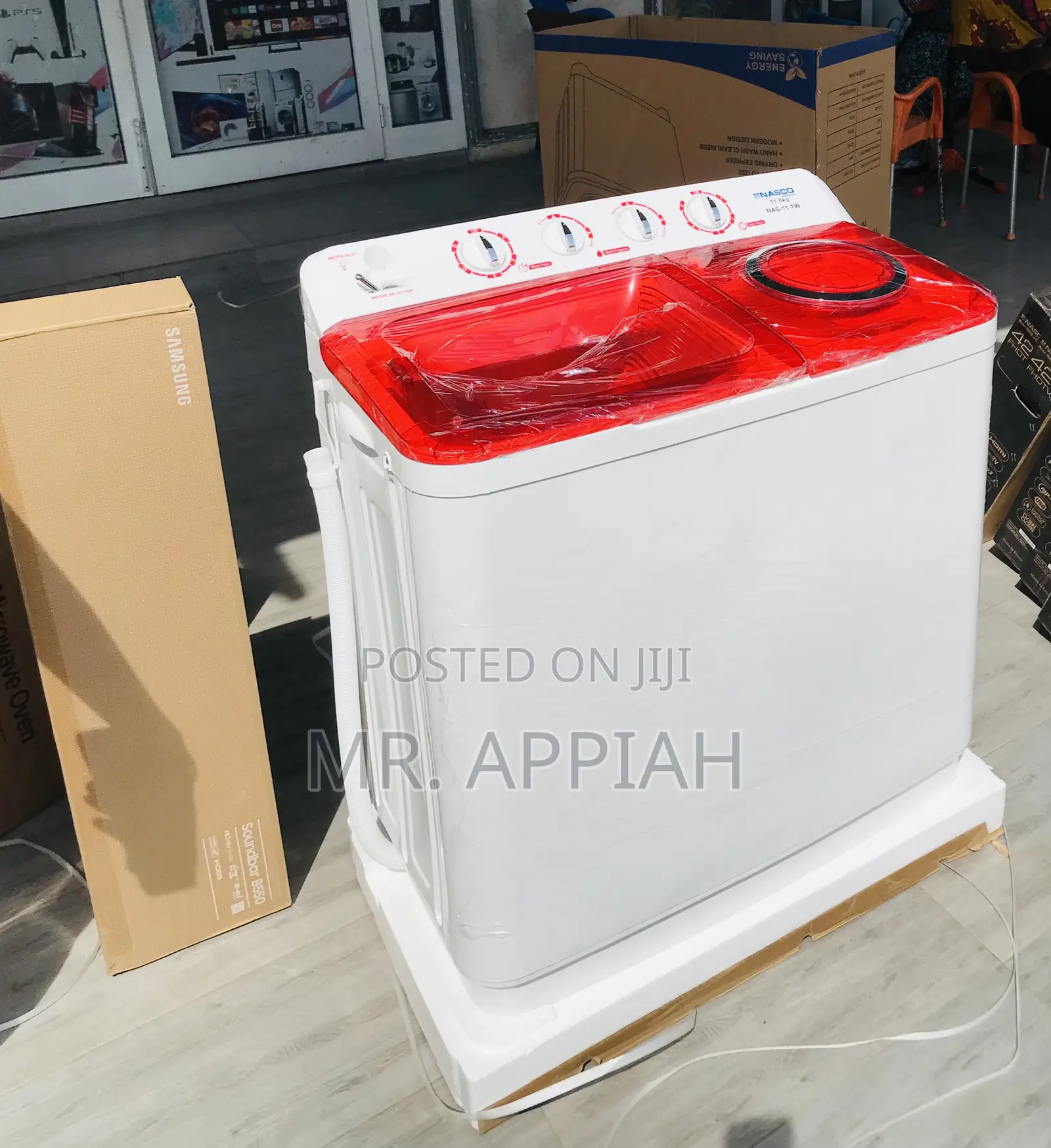 Classic Design Nasco 11kg Topload Washing Machine,Red/White