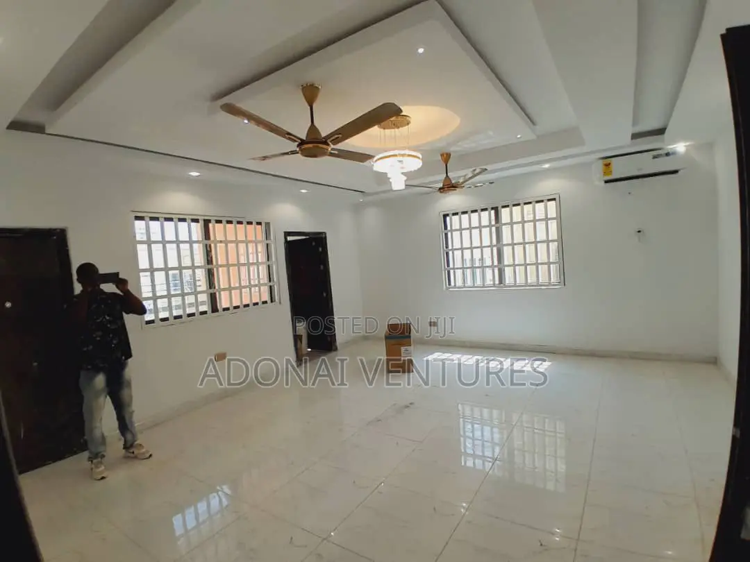 4bdrm House in Afrancho, Kumasi Metropolitan for sale
